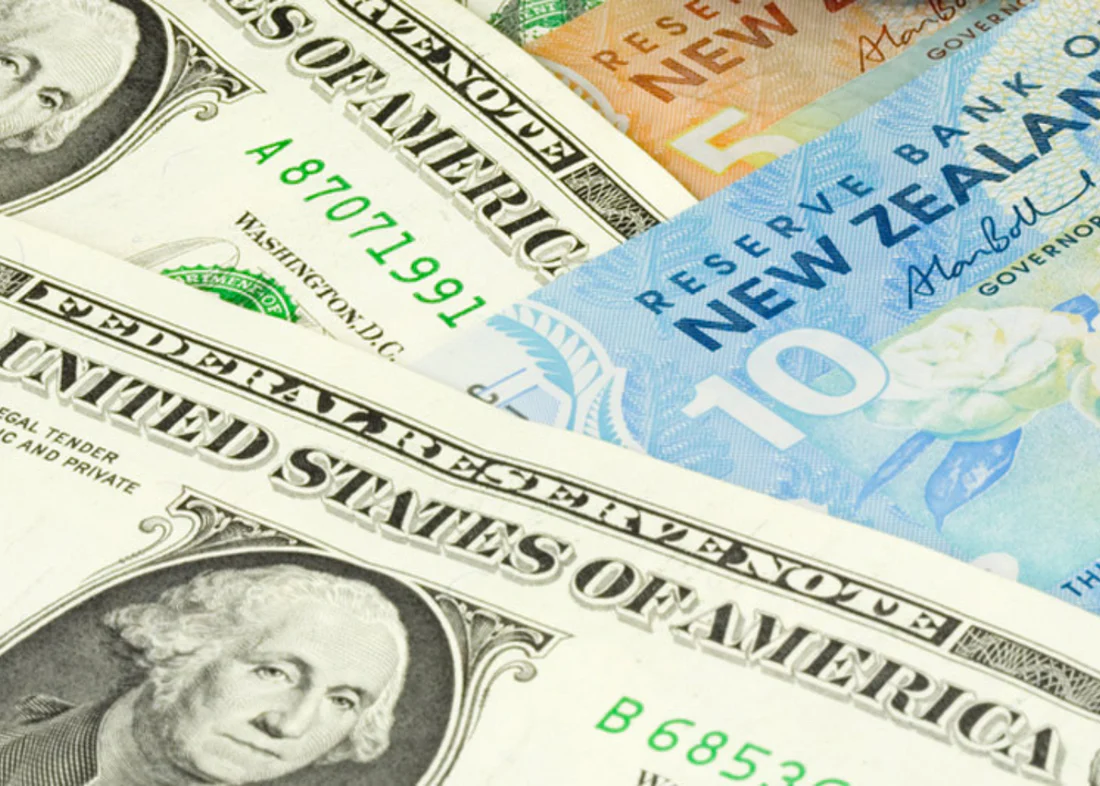 USD/CNH Holds in Consolidation, Downtrend Intact – UOB Group